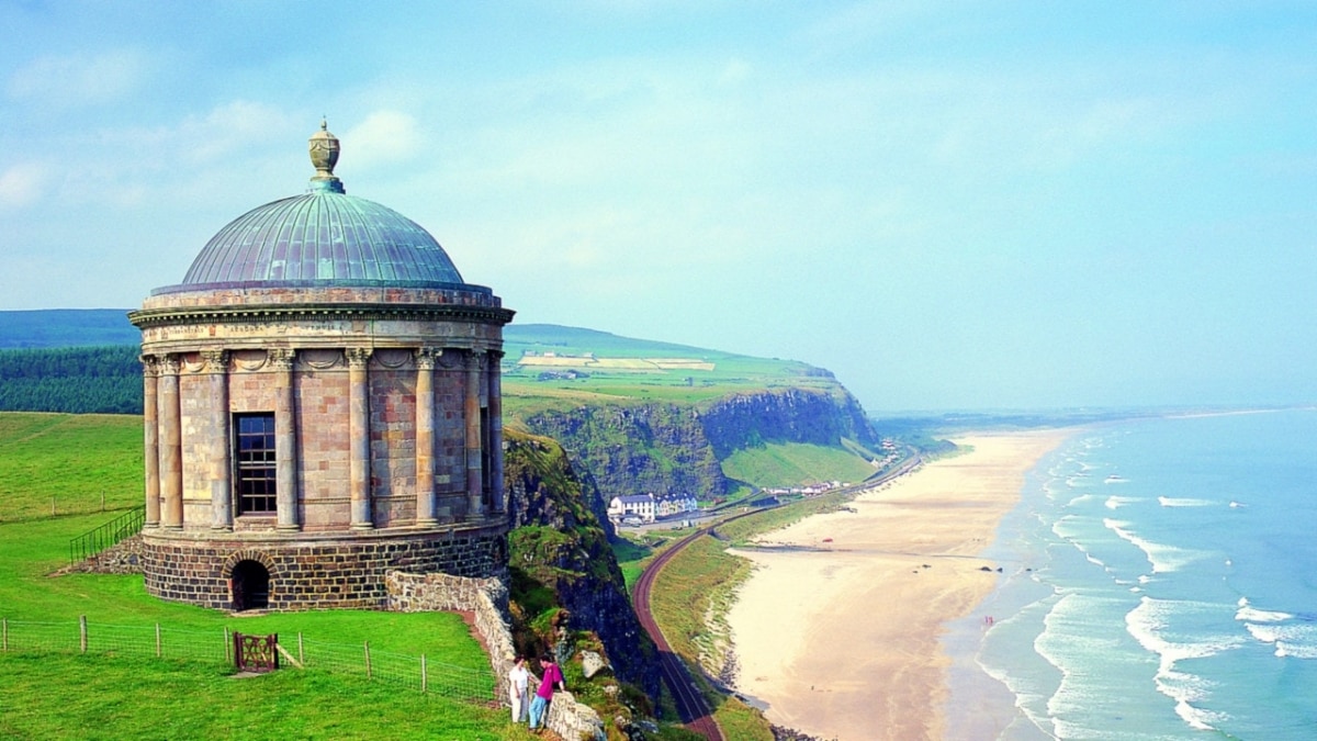 Mussenden Temple & Downhill Beach / Dragonstone