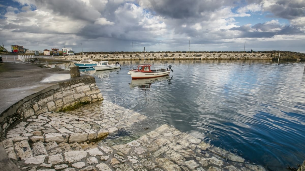 Carnlough / Braavos | Irish Tickets