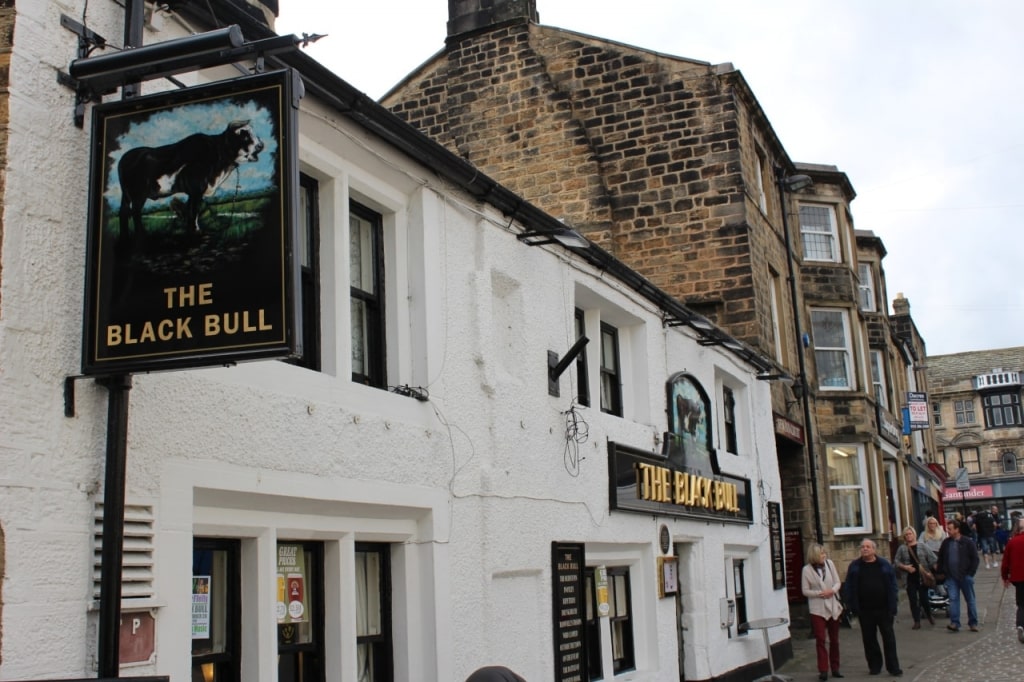 Emmerdale Classic Locations Tour