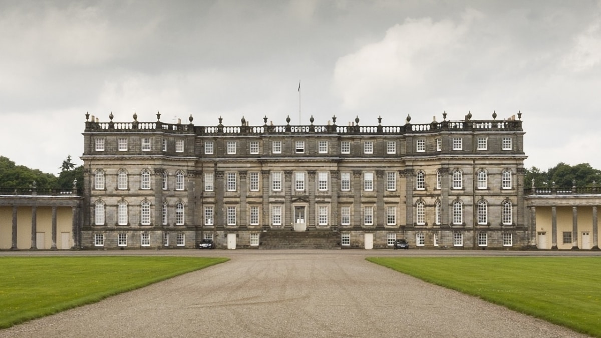Outlander Locations 1-Day Tour from Edinburgh