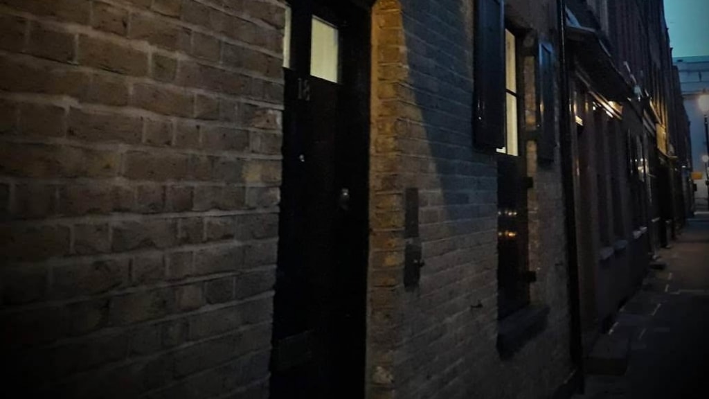 Jack the Ripper London Taxi Tour
