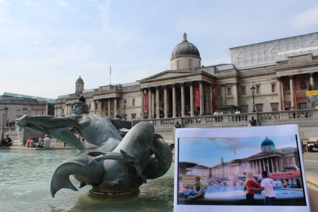Rose and Mickey at Trafalgar Square