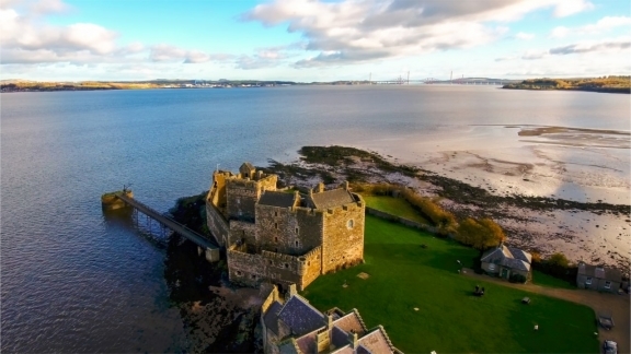 Outlander Locations 1-Day Tour from Edinburgh