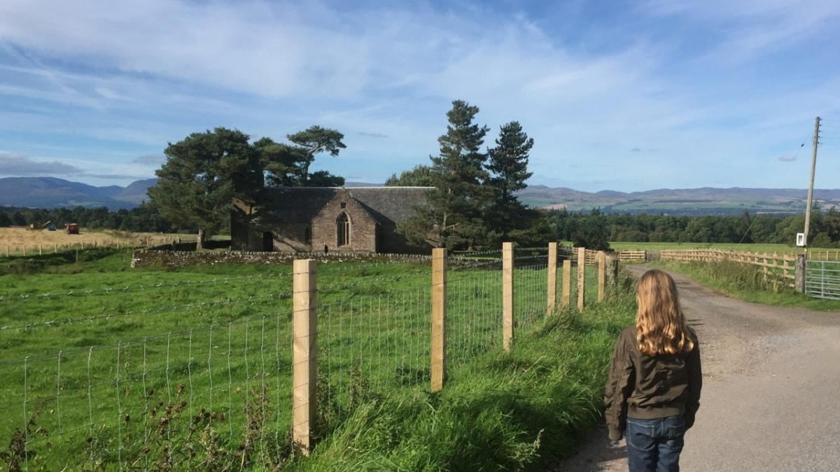 Outlander Locations 1-Day Tour from Edinburgh
