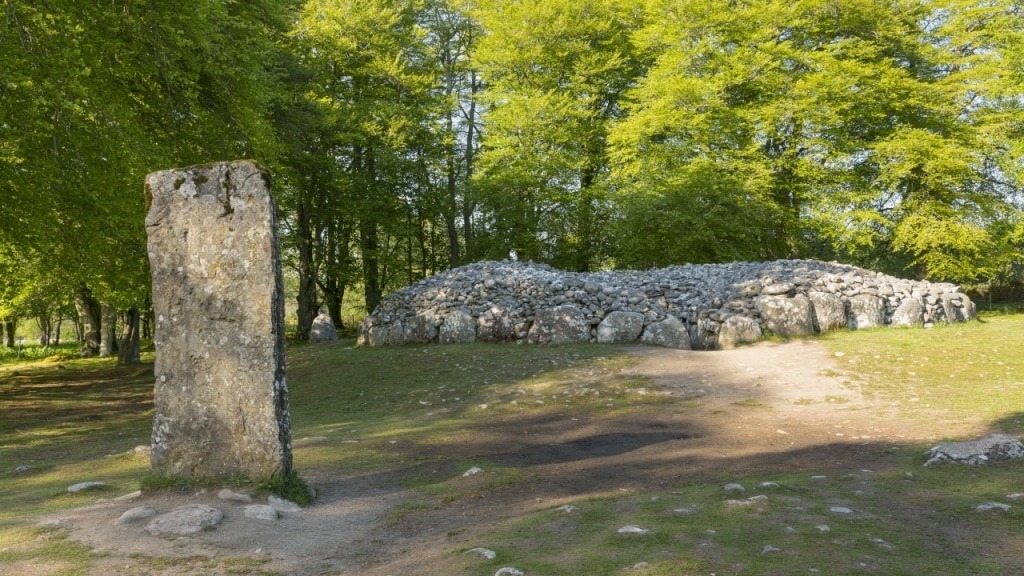 Clava Cairns