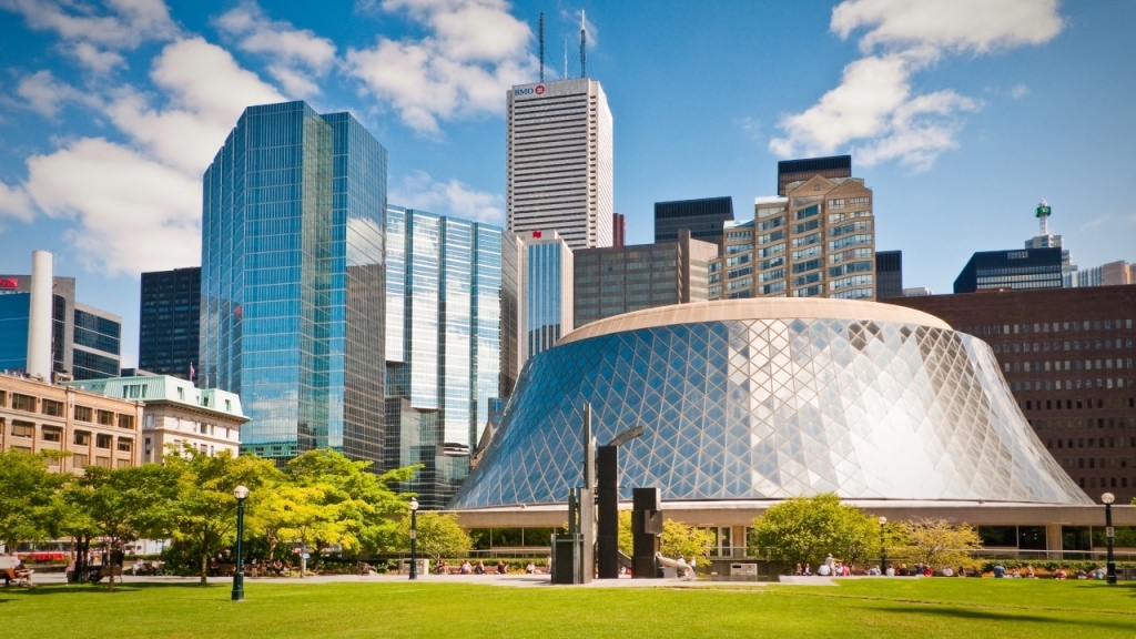 Roy Thomson Hall / Die Vought-Zentrale