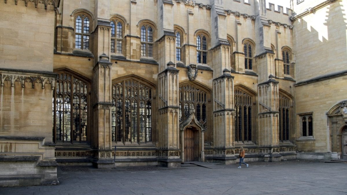 A Discovery of Witches Privattour durch Oxford