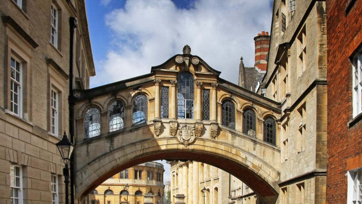 A Discovery of Witches Privattour durch Oxford