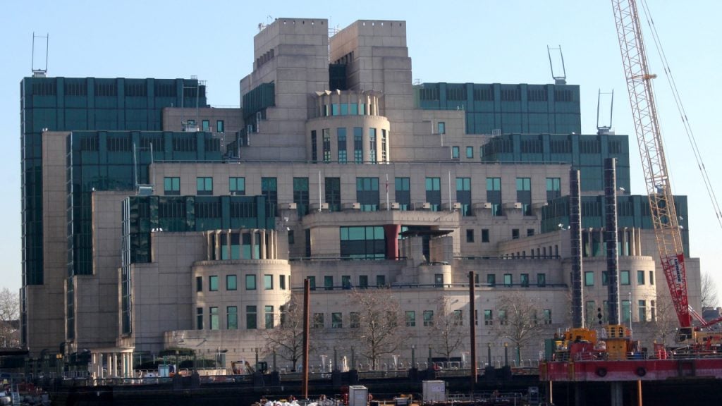 James Bond Tour: SIS Building