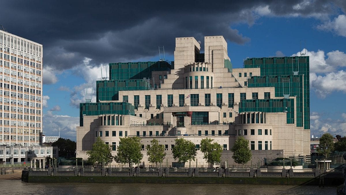 Walking Tour to James Bond London Locations (unofficial)