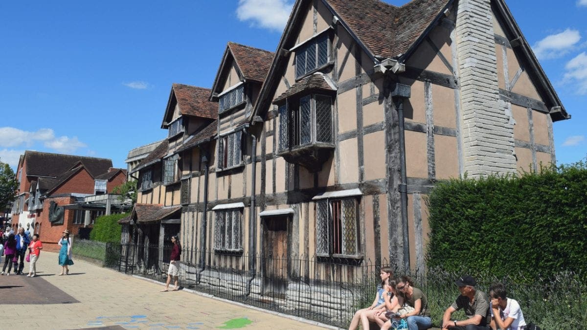 Shakespeare Private Walking Tour of London