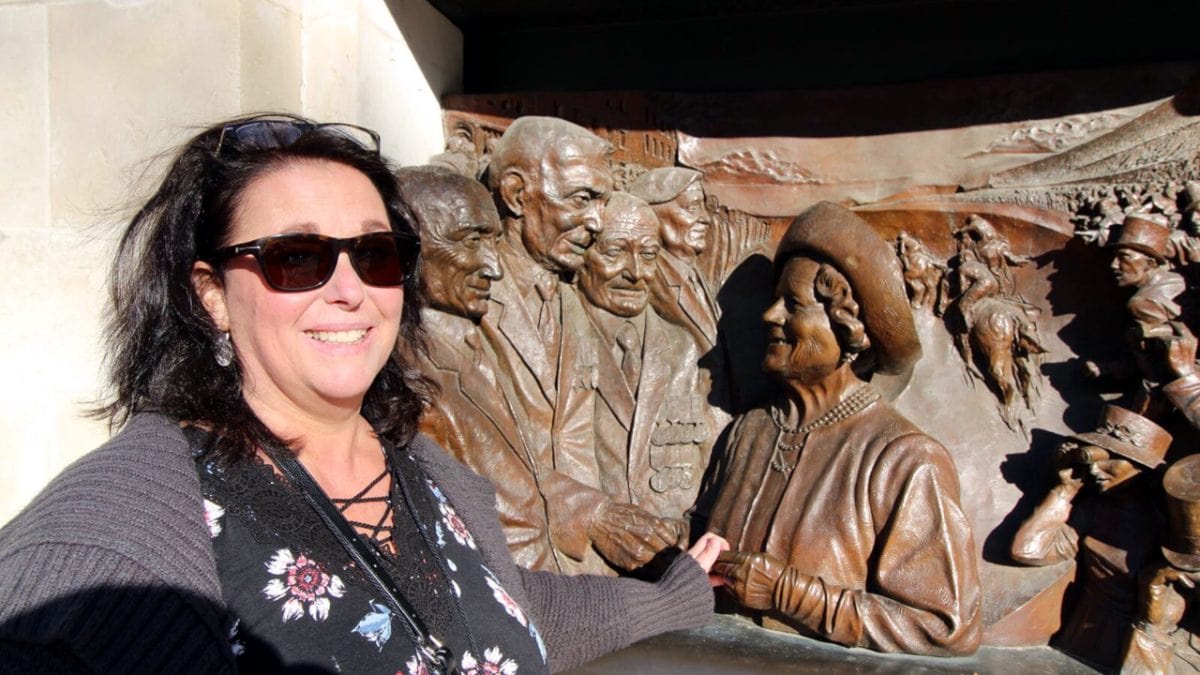 The Crown London and Windsor Locations by Black Cab