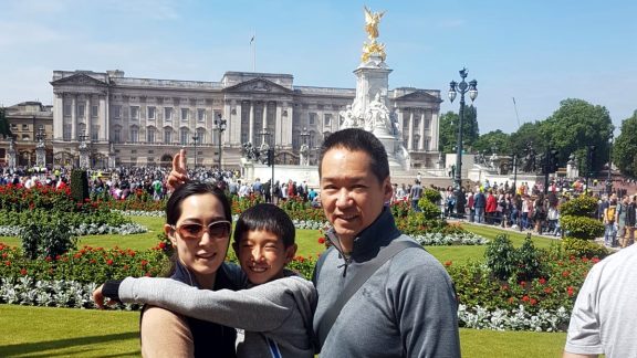 The Crown London and Windsor Locations by Black Cab