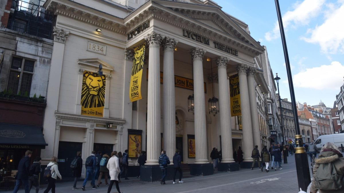 The Crown Private Walking Tour of London