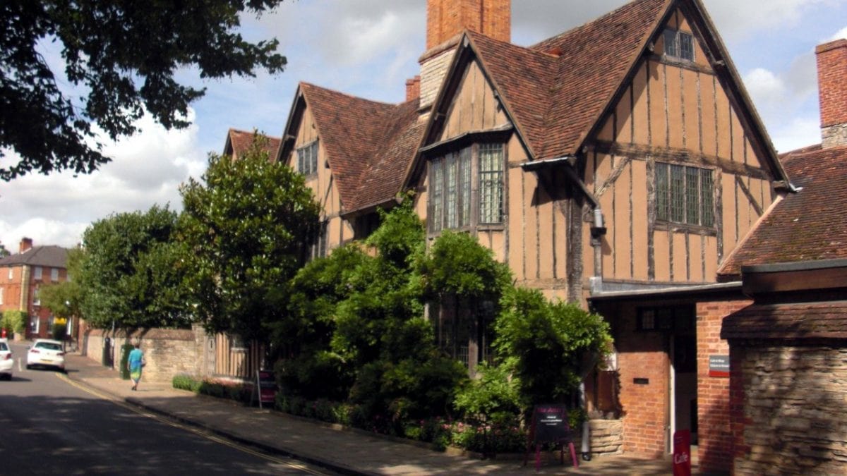 Shakespeare Private Walking Tour of London